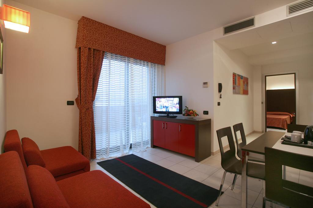 Residence Domus Римини Номер фото
