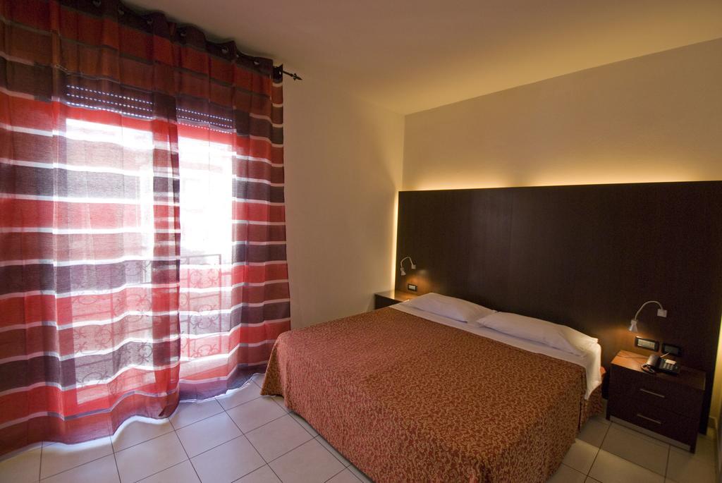 Residence Domus Римини Номер фото