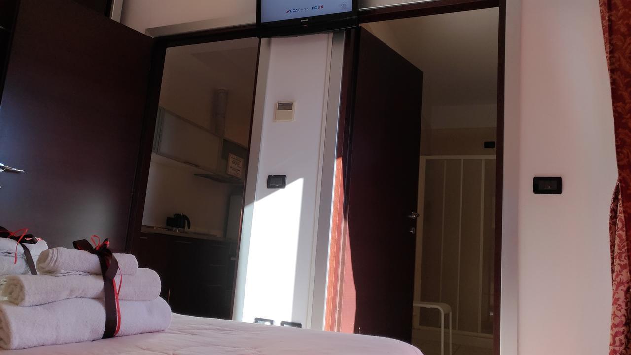 Residence Domus Римини Экстерьер фото